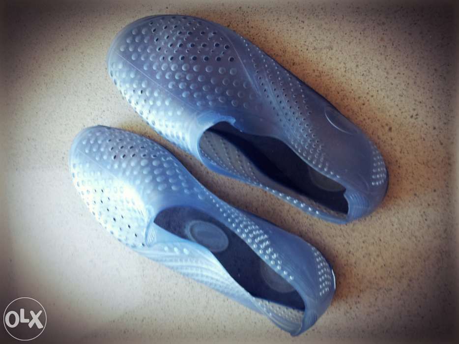 Sapatos da praia/piscina da Ankor