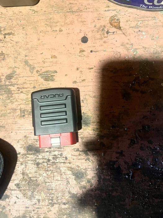 Продам автомобільний діагностичний сканер Mucar BT200