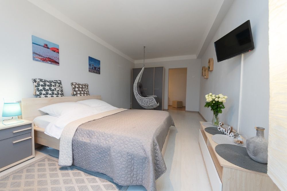 Дизайн-проєкт "Артхауз" у центрі Києва. Печерськ. Метро 5 хв пішки.