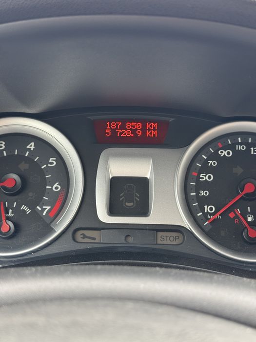 Renault Clio 1.2 Rip Curl (Edição Limitada) – Excelente Estado