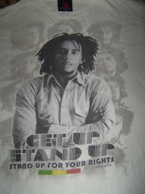 Футболки  Bob Marley,  Pink Floyd Black Sabbath.    Motorhead