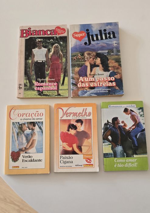 Livros antigos, romances Super Julia, Bianca, Coração, Vermelho etc
