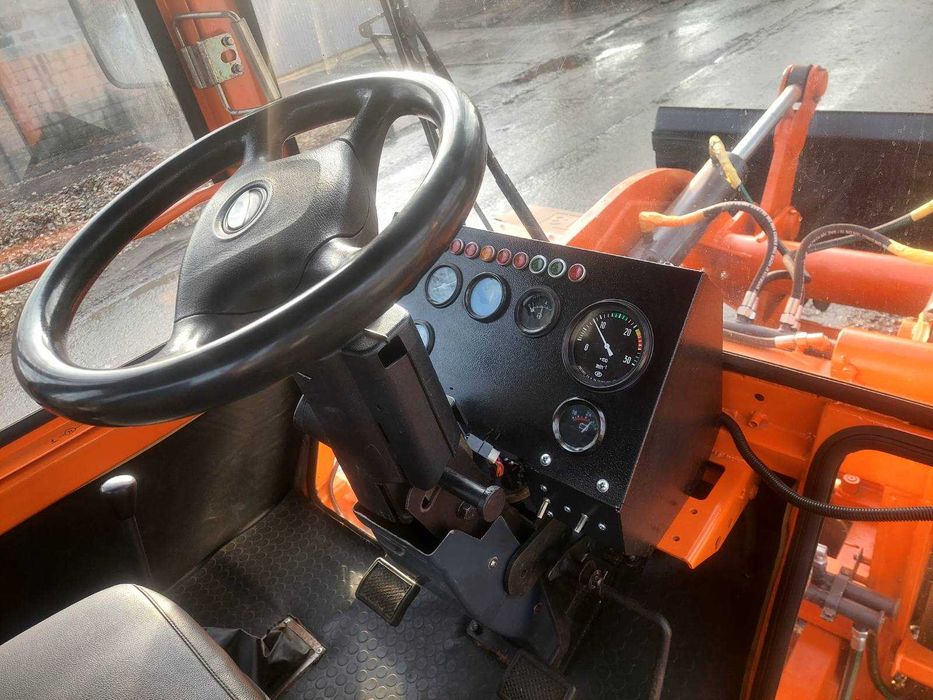 Продам навантажувач Т-156 після повного кап. ремонту