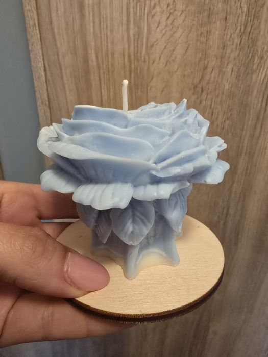 Świeca sojowa róża