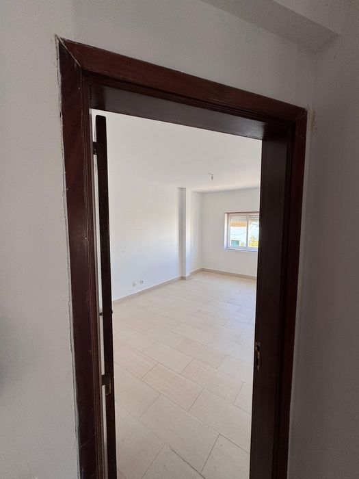 3° andar - T2 para arrendar na Quinta do Conde