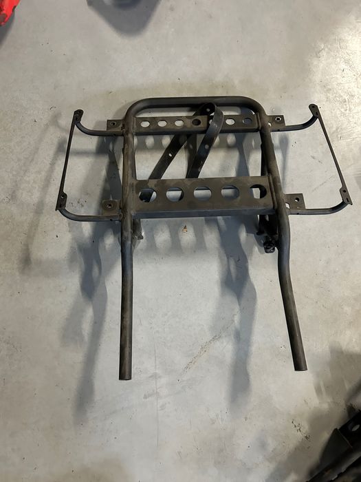 Stelaż kufrów bocznych Kawasaki Vn 1700 Voyager Nomad 2009-