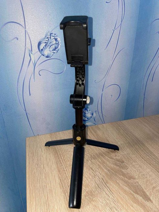 Штатив Bluetooth 70 см
