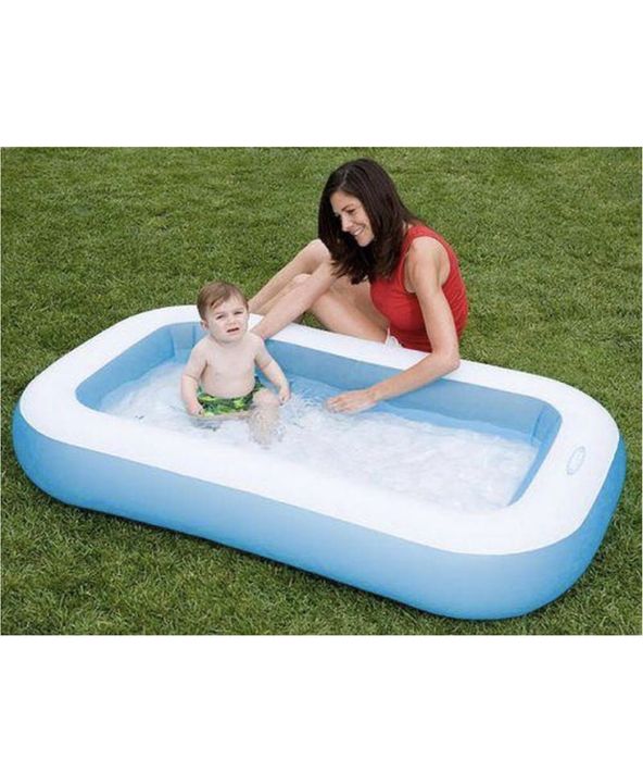 Басейни, круги для плавання