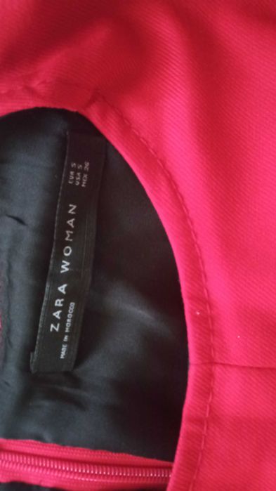Червона сукня плаття Zara