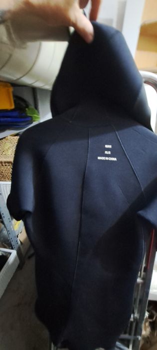 Fato - Roupa para mergulho XL e M