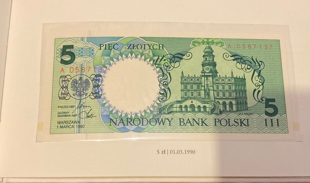 Banknoty ,,Miasta polskie ” album NBP Komplet