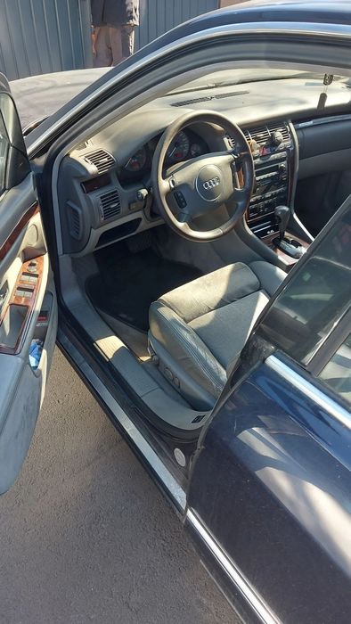 Audi S8