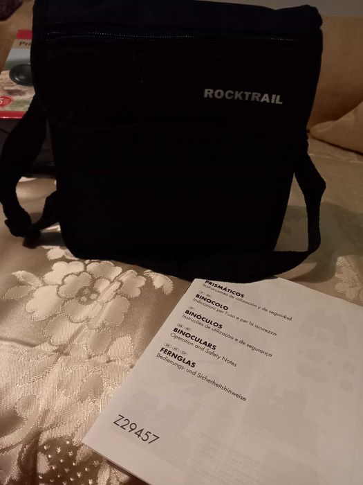 Máq Fotogáfica digital / Binóculos Rocktrail / Bomba de Ar