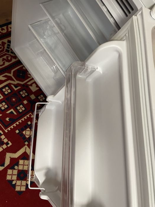 Холодильник Liberton