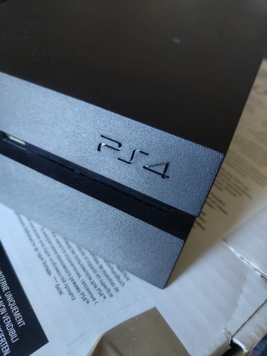 PlayStation 4 - PS4 Jailbreak!