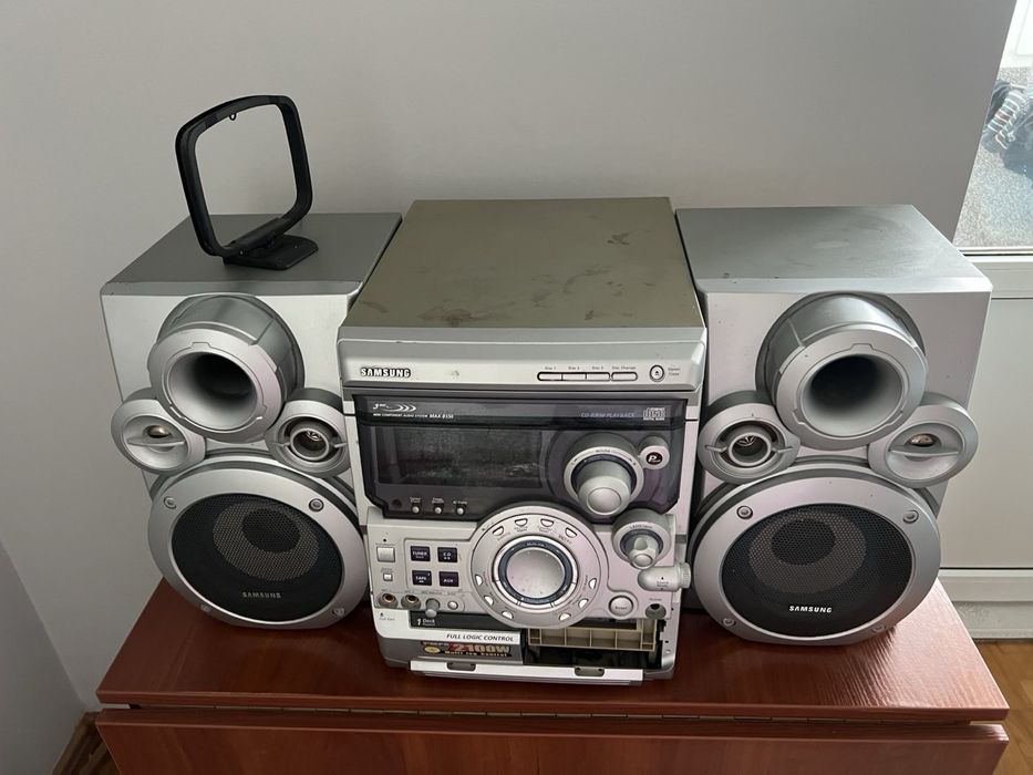 Музичний центр Samsung