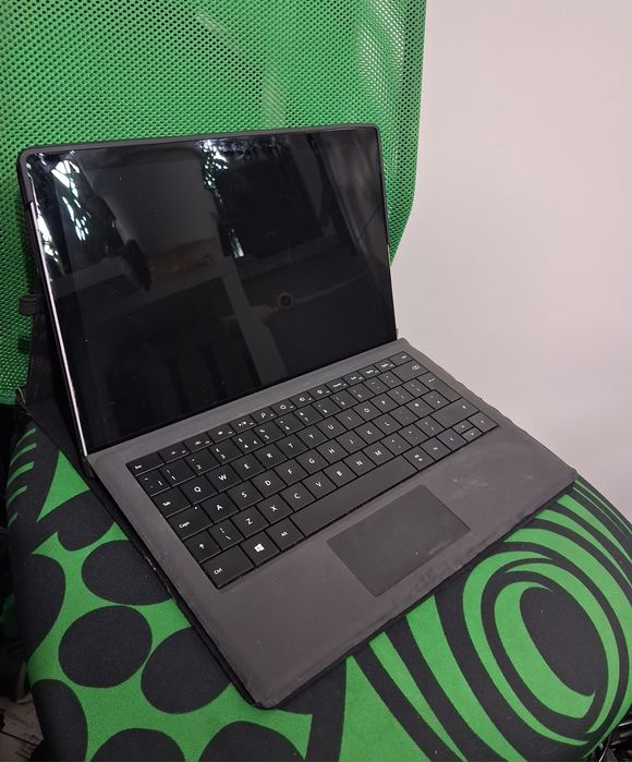 2w1 laptop tablet Microsoft surface pro 4 Touch Intel core i7 16 GB 25