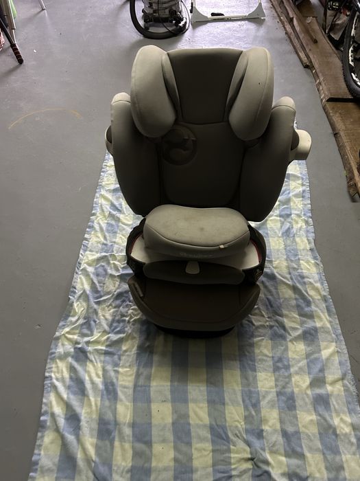 Cadeira cubex com isofix