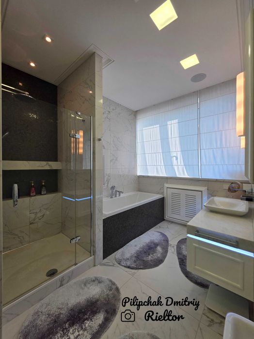ЖК на Жуковского 3-Г. 265 м². Парк Резиденс Маяк Loft Project IQ House