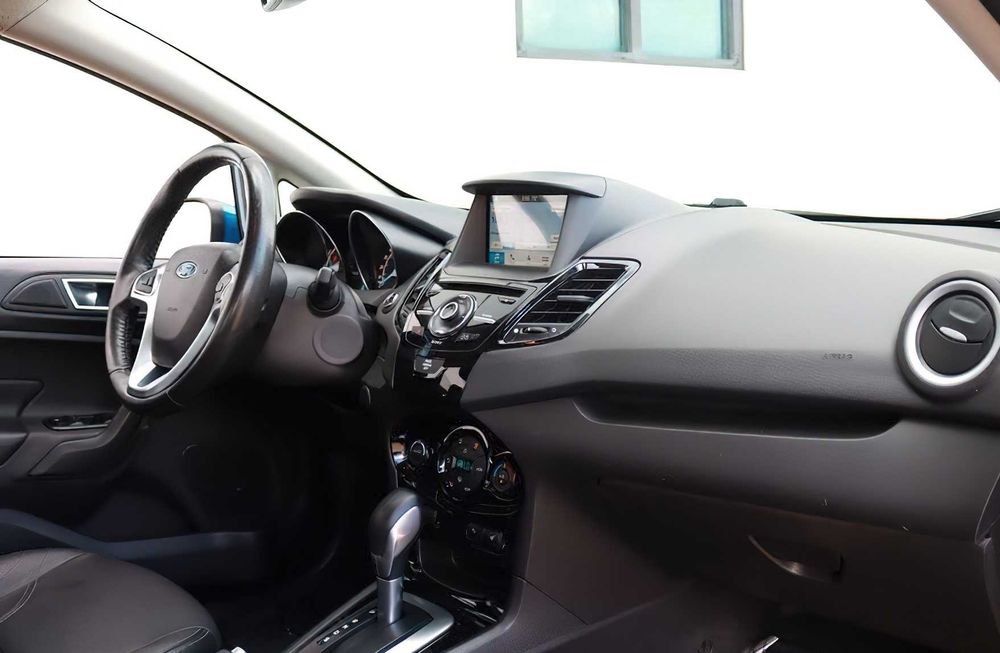 Ford Fiesta Titanium      2016