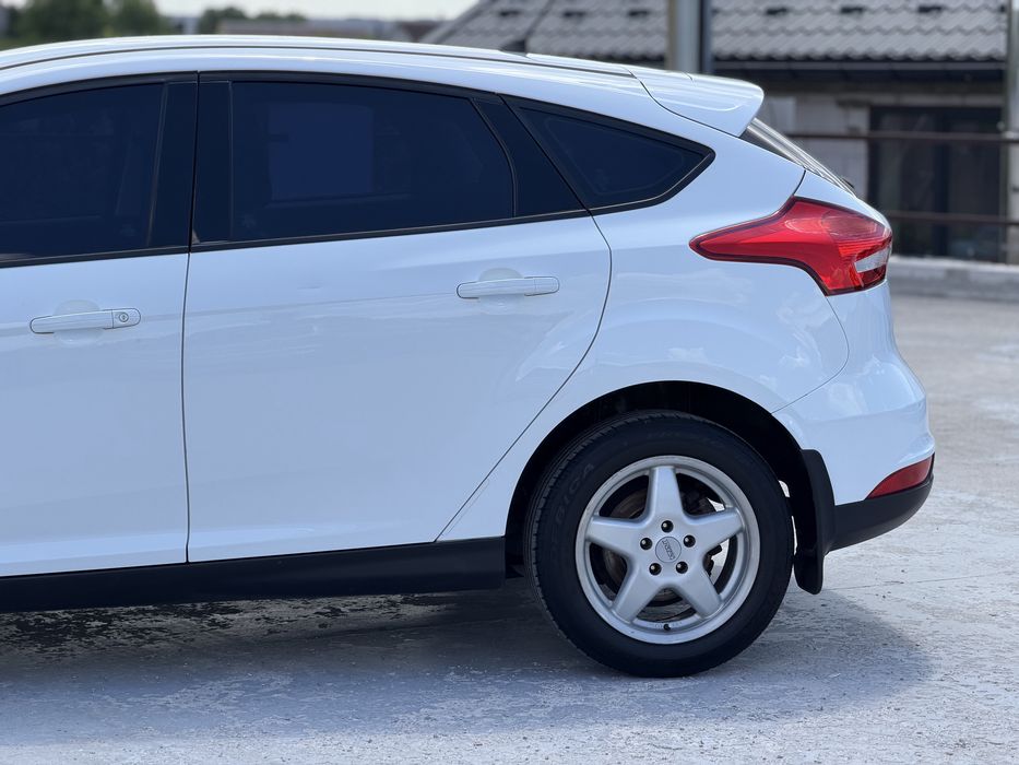 Ford Focus 2015 VIN WF05XXGCC5FK41363 фото оголошення 5 з 24