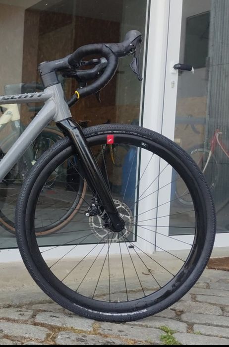 Scott gravel como nova pouco uso