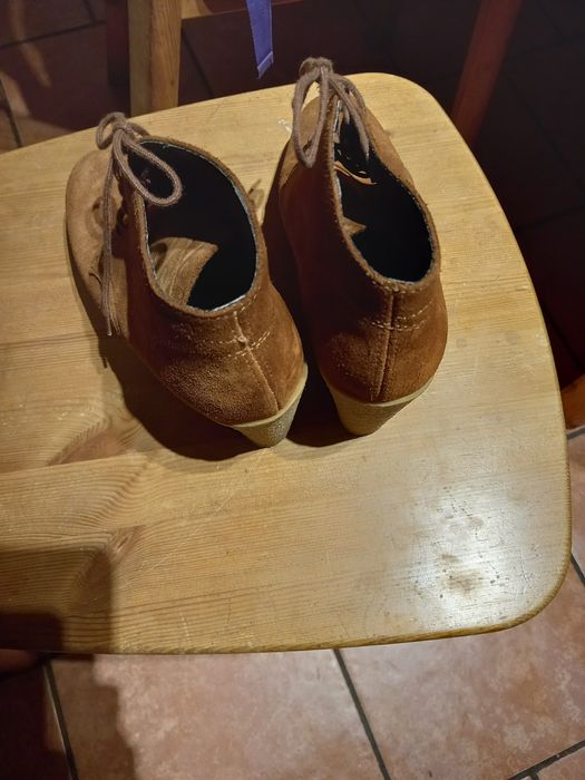 Esprit botki r. 38