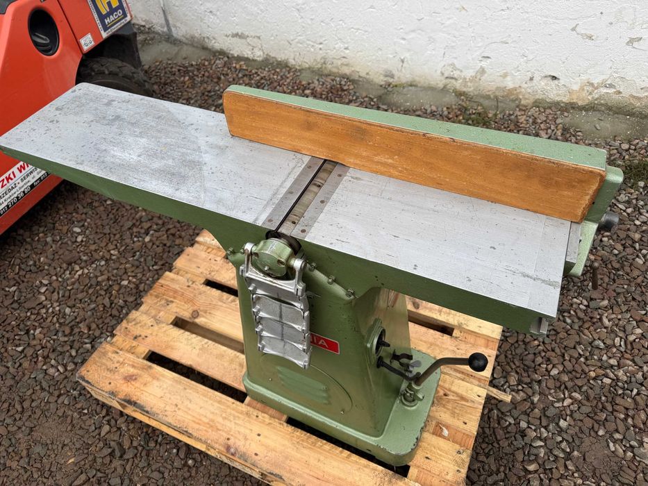 Strugarka wyrówniarka FROMMIA 146 mobilna