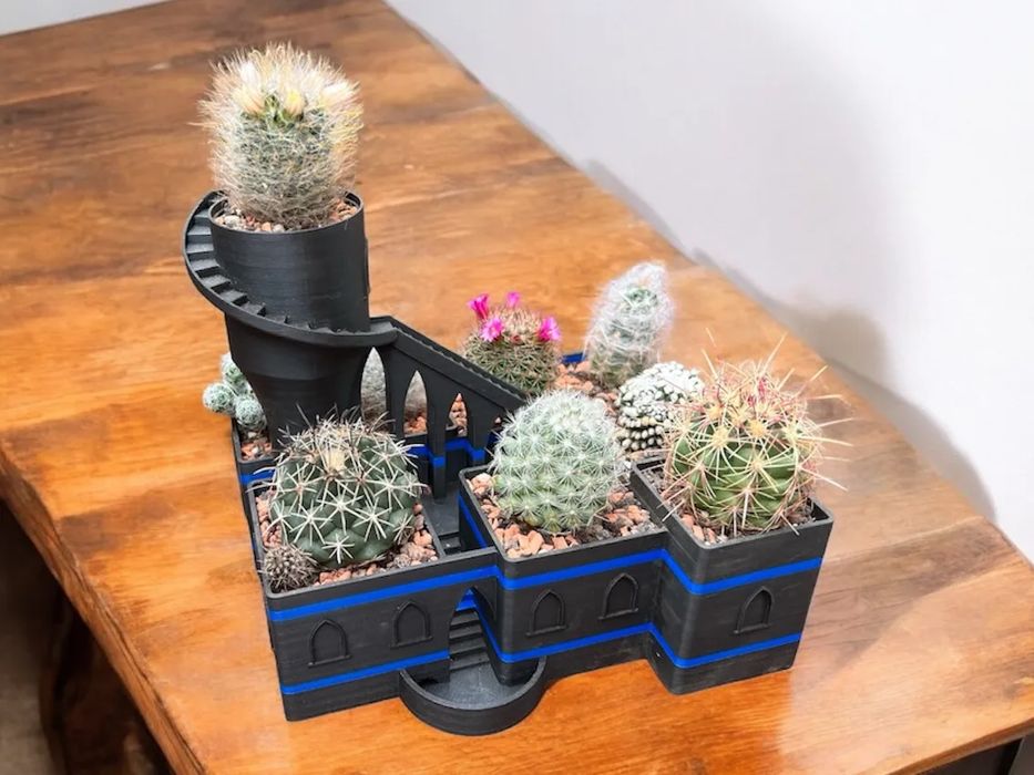 Castelo para Cactos e Suculentas com Drenagem