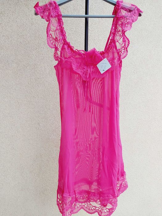 koszulka różowa nocna + stringi   rozm -M  firmy Lenka nowa z metką