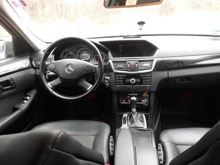 Mercedes E-Klasa 2,2 CDI 187 tys km