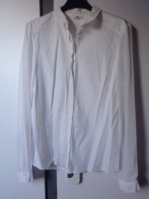 Koszula dziurkowana
