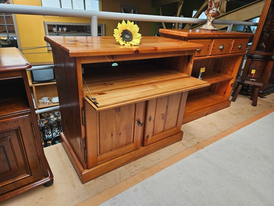 Móvel em madeira maciça estilo rústico - óptimo e