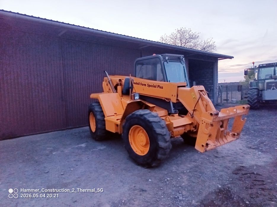 Ładowark teleskopowa JCB