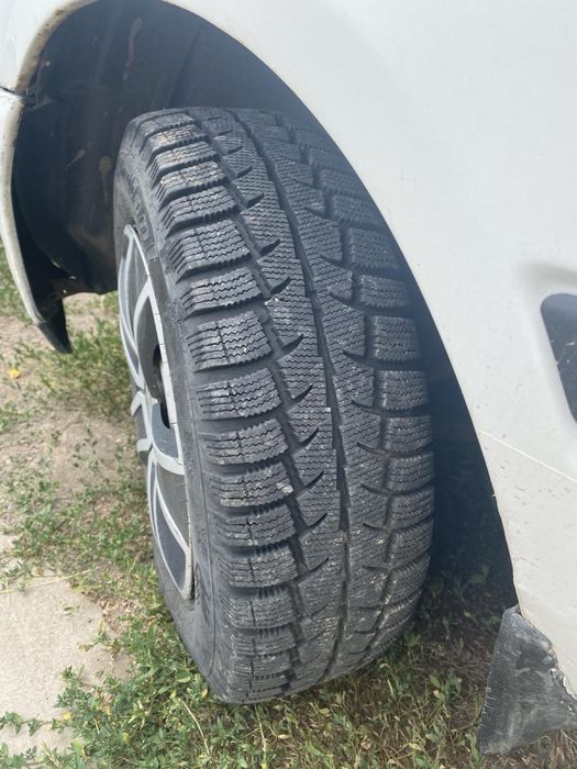 Mazda 323 BG 1.6бензин