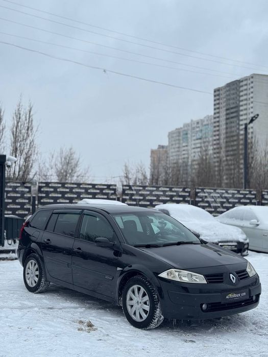 Продам Renault Megane 2.0  газ бенз
