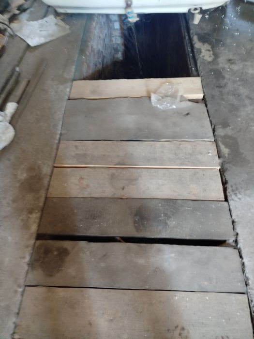 Продам  гараж-бокс для автомобілів