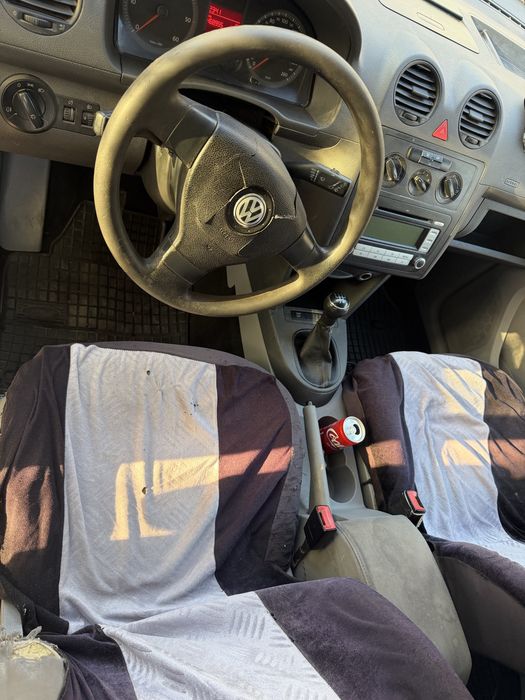 Продам Volkswagen Caddy 2009 год