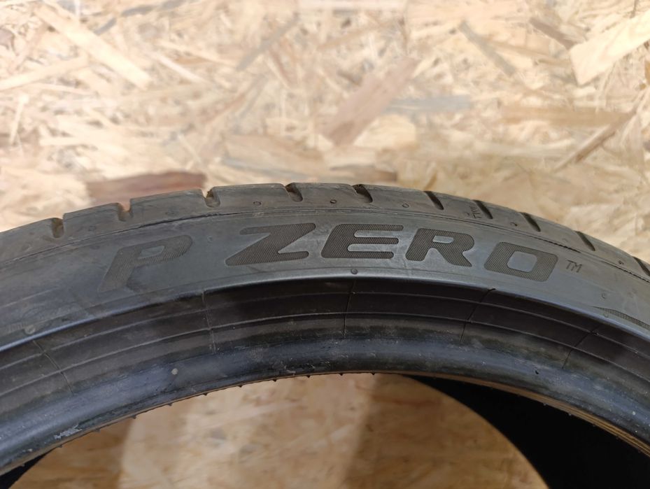 1x 245/35 R20 95Y Pirelli P Zero 2022r 3,5mm