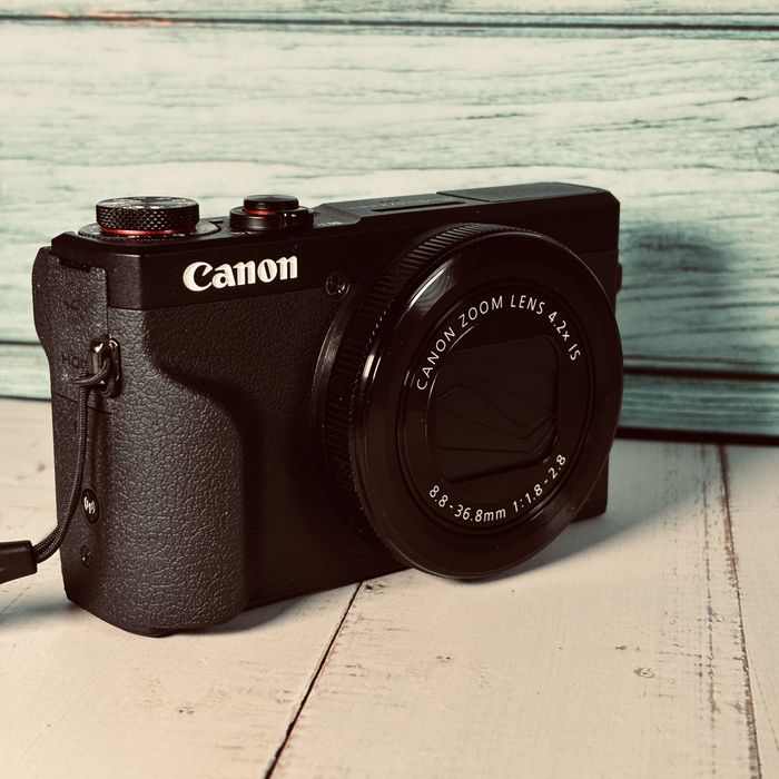 Canon G7X Mark III
