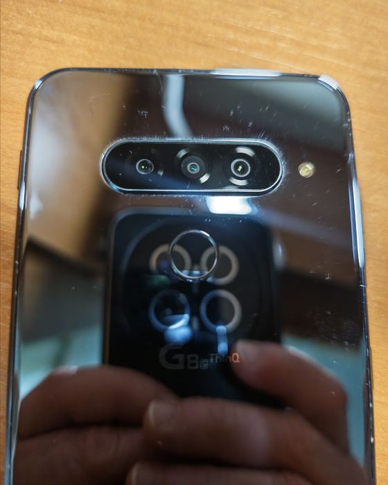 LG G8s Thinq 8/128 ГБ, mirror black , 2 сім
LG G8S ThinQ
LG G8S ThinQ