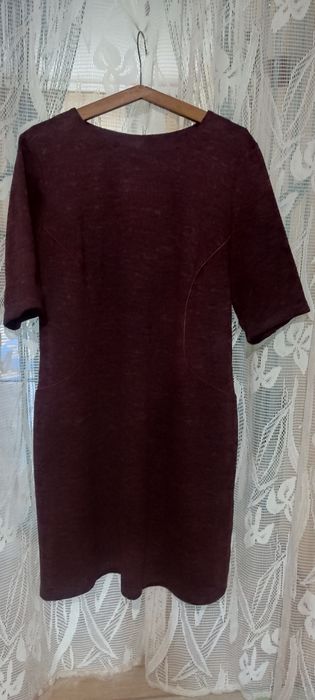 Продам теплое платье 56-60 размер