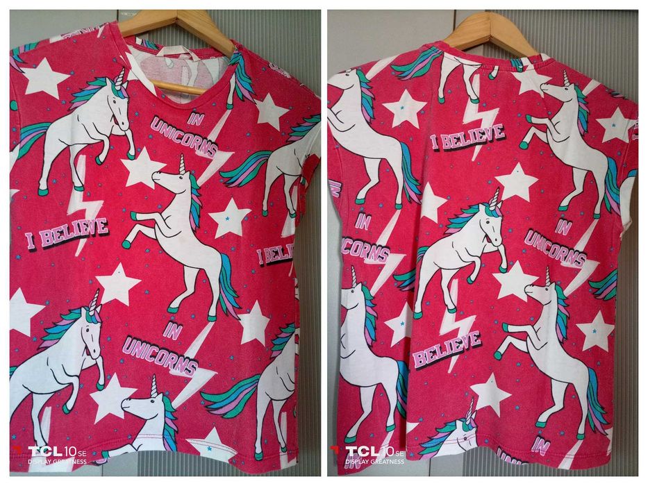Ten T-shirts in size S/M