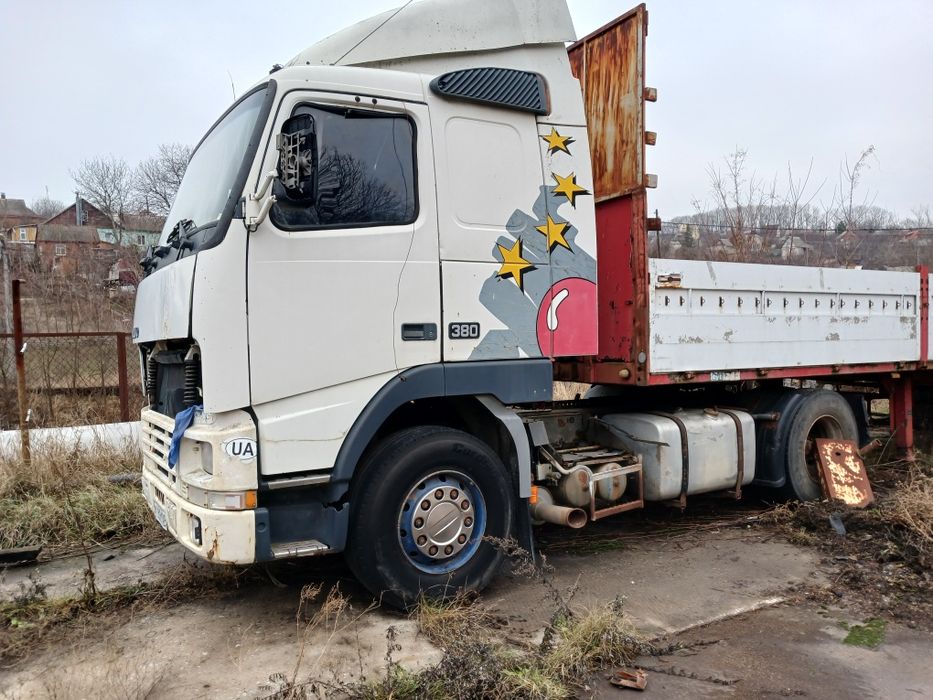 Продам VOLVO FH 12 ,380 ,1998 год по запчастям