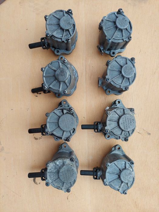 продам вакумні помпи ОМ651