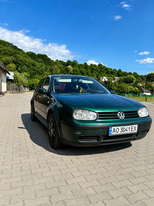 Volkswagen golf 4