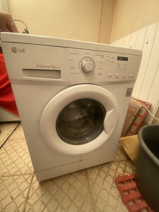 LG Direct Drive 7kg AVARIADA – Para Peças ou Reparação