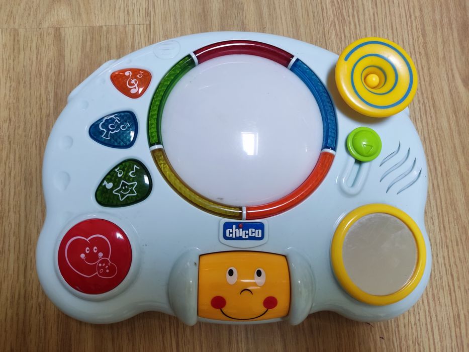 Brinquedos interativos bebé com música -desde 5eur