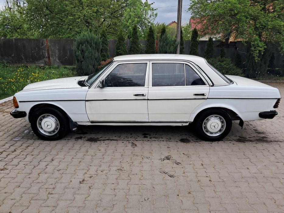 Продам Mersedes W123 200 дизель
