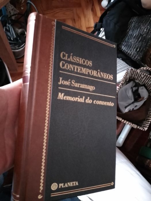 O vermelho e o preto - Stendhal- Circulo de leitores - 1 ediçao- Ediçao integral - capa dura - 10E - Suivre-Spécial N-200-7E Desde 2E